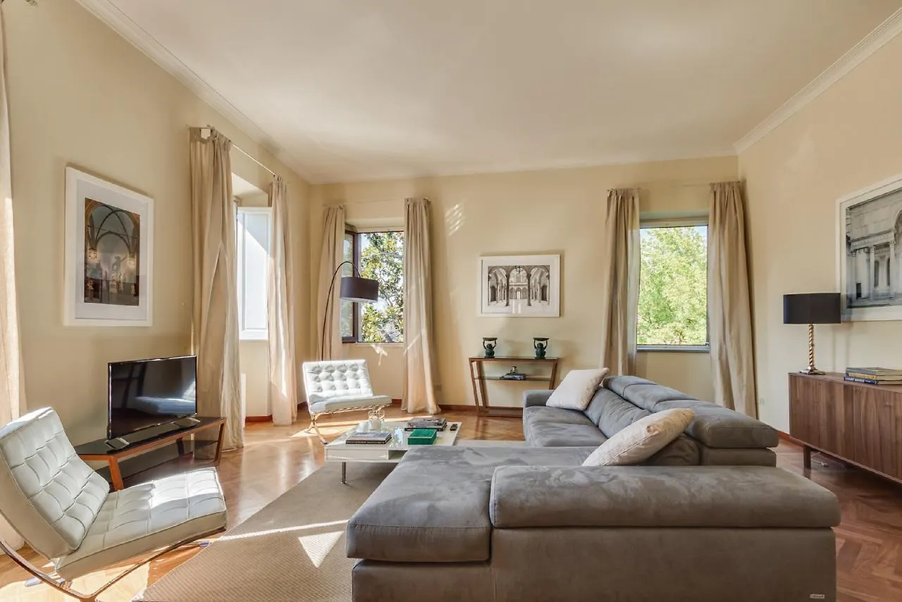 Lungarno Apartment
